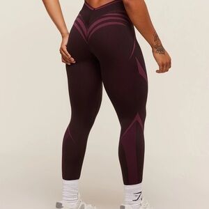 GYMSHARK Apex Lift Seamless Leggings
Cherry Purple/Build Pink